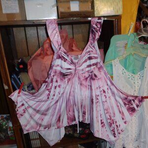 NEW EVOGUES SEXY,SILKY HANDKERCHIEF HEM TOP BLOUSE